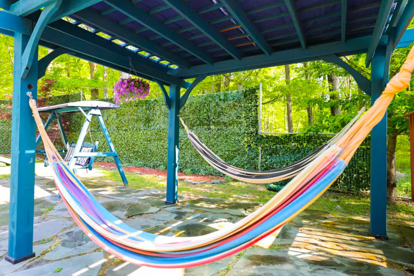 7b22fa16 b3a0 4bee bf07 75478e1a4ae0