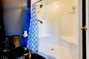 7c5e9e824cf24971aeed70c46498020c