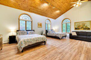 87247549 5585 45c0 bdeb 8374cc7bc23a