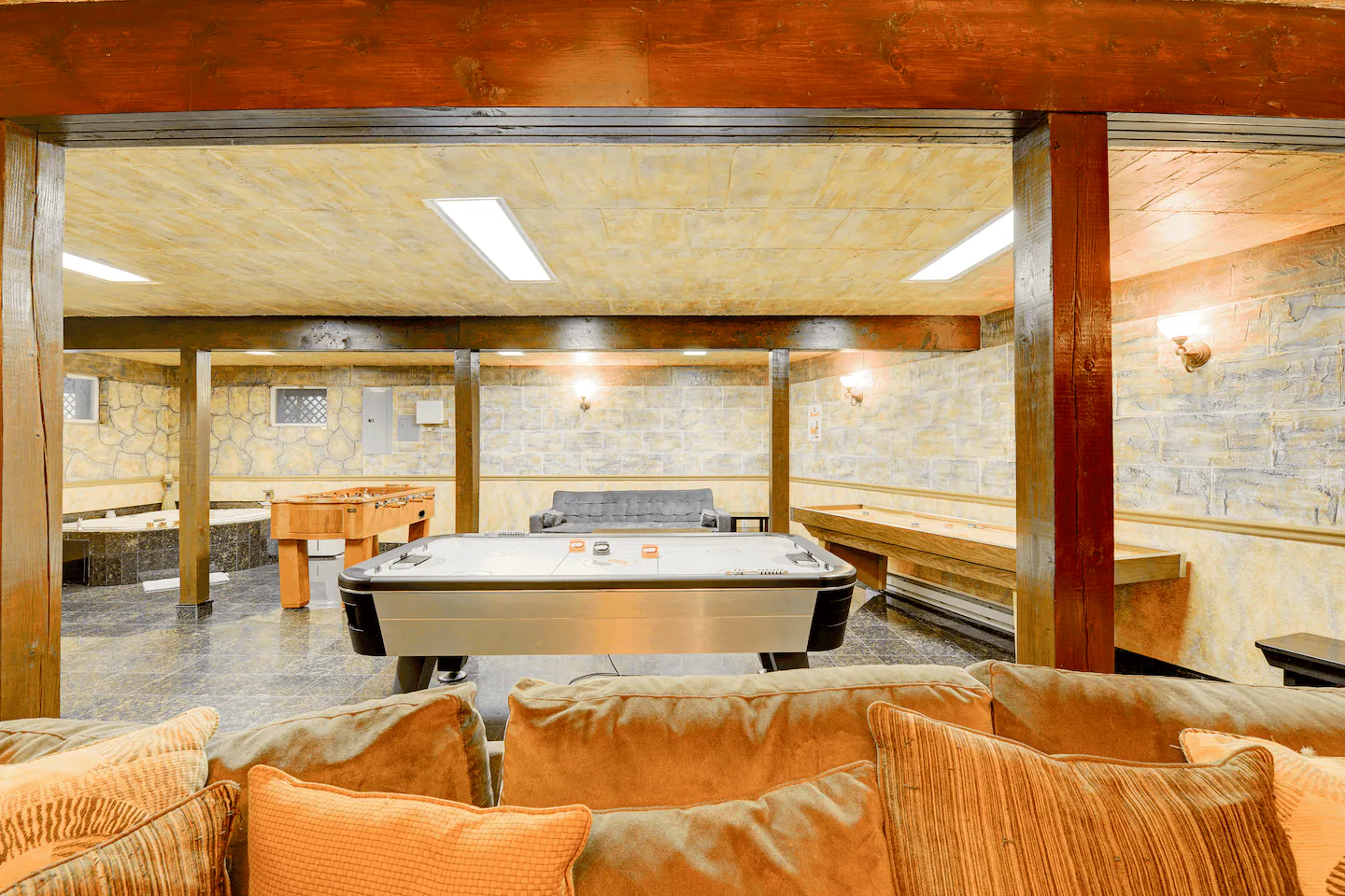 94d3a033 987c 4dc1 a94f 0b6d8e381ea3