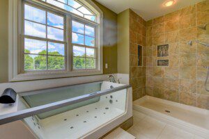 Main Floor Bathroom 1 (1)