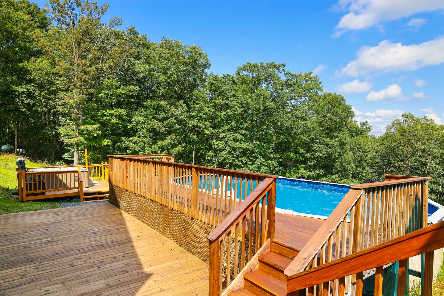 ef44f417 39c5 4550 ad0b 4beb519ecadf