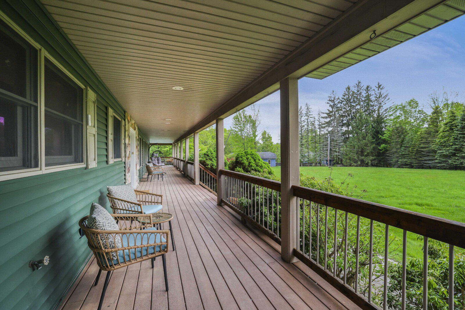 Porch 1