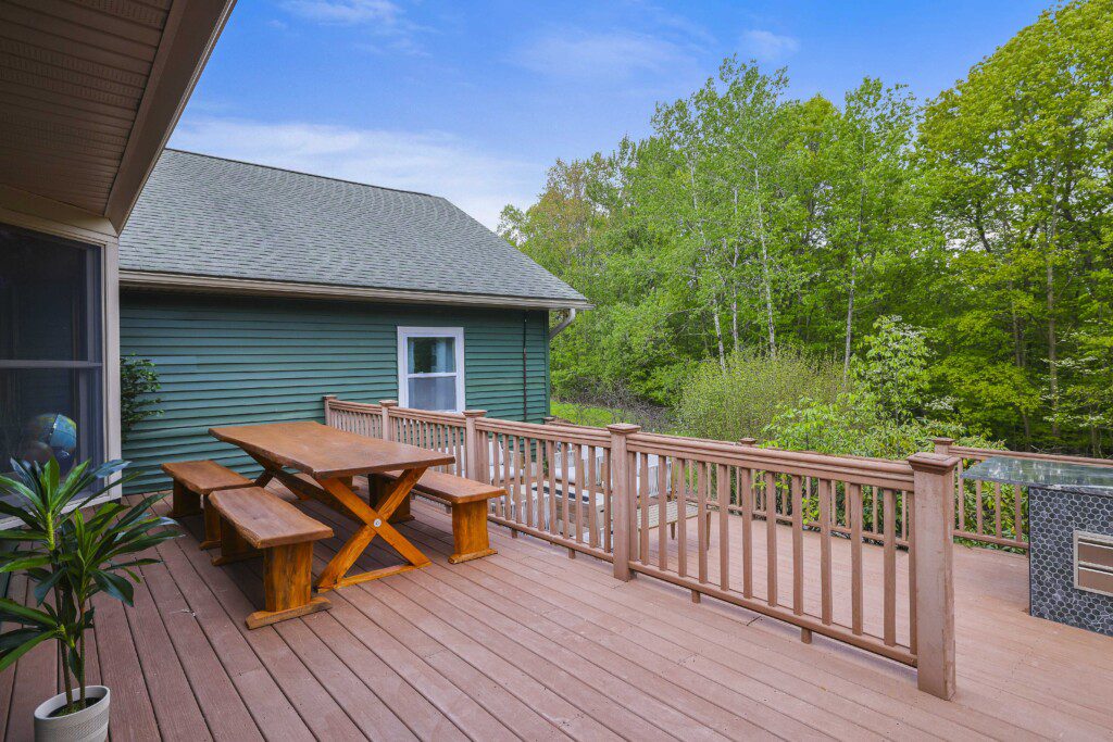 Porch 5